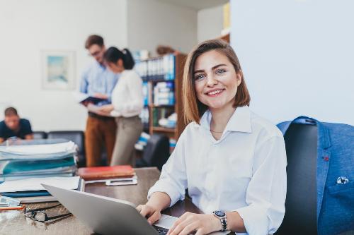 Recruitment Agency in Northampton Woman sitting at desk